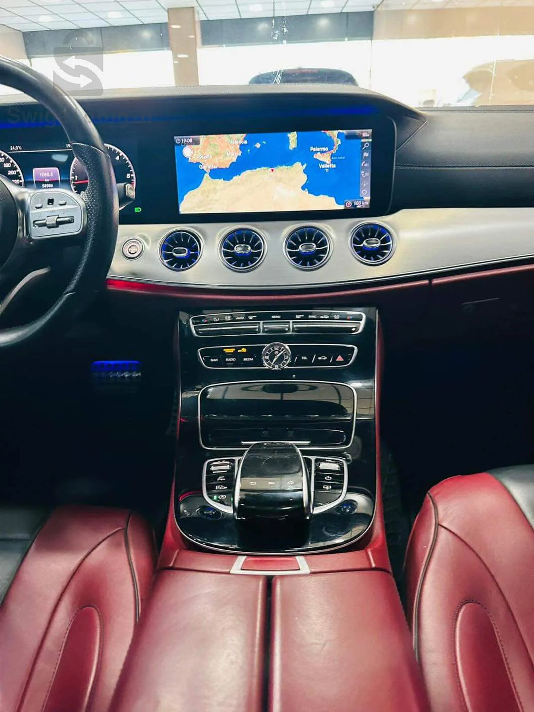 MÉRCEDES          CLS