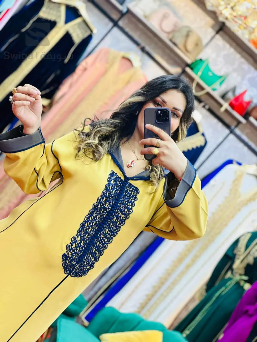 Jellaba with a light drawing