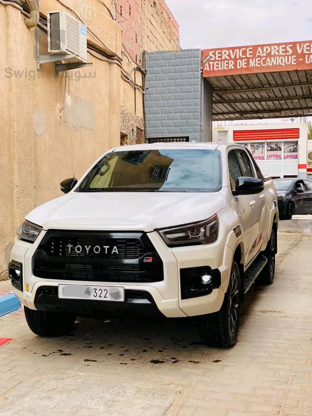 TOYOTA HILUX  2022