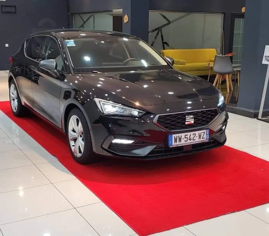 Seat Leon 2022........Carte Grise 16  /00km
