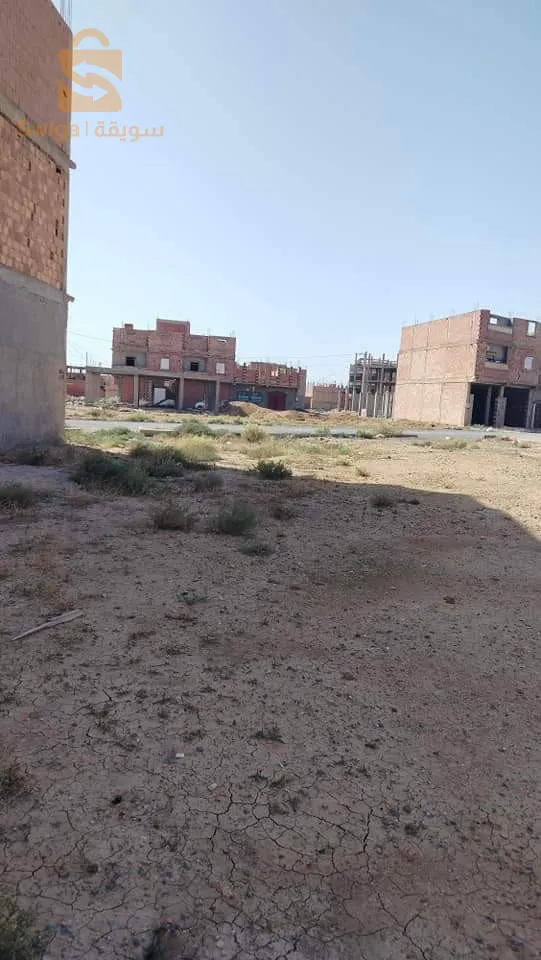 قطعة ارض للبيع