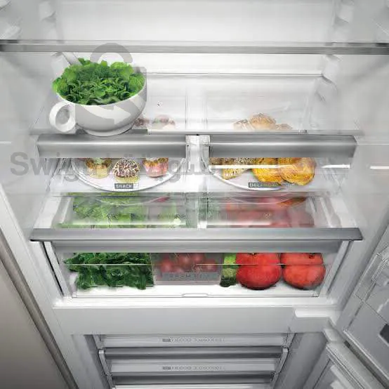 ثلاجة ويرلبول مدمجة بالفريزر