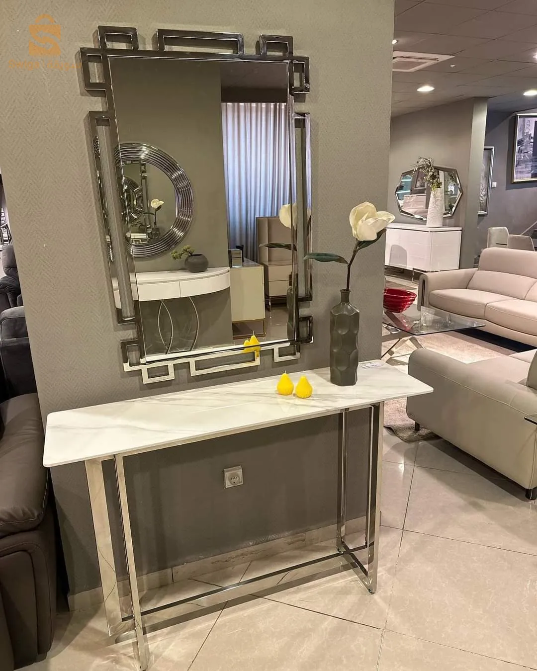 طاولات الزينة