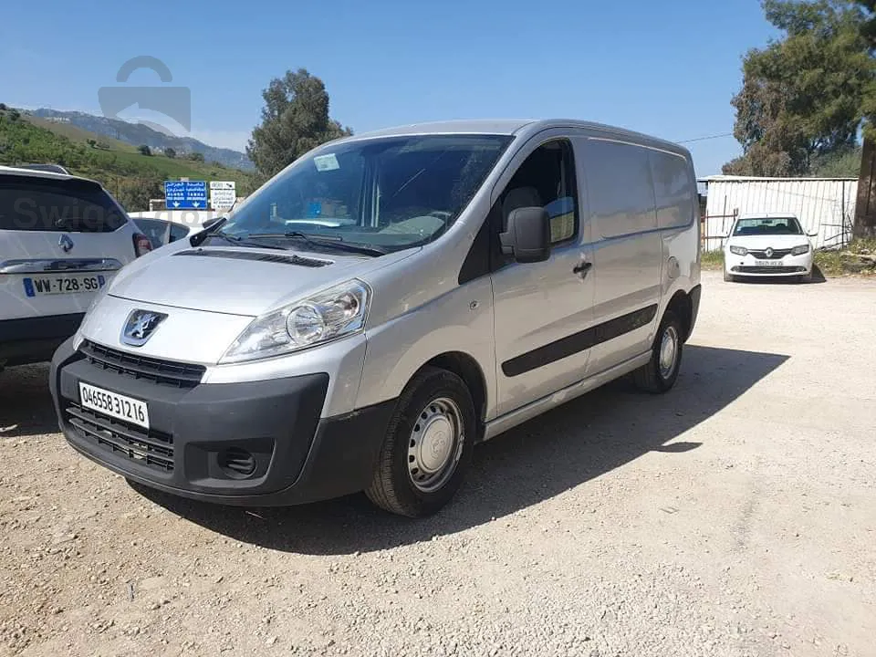 PEUGEOT EXPERT