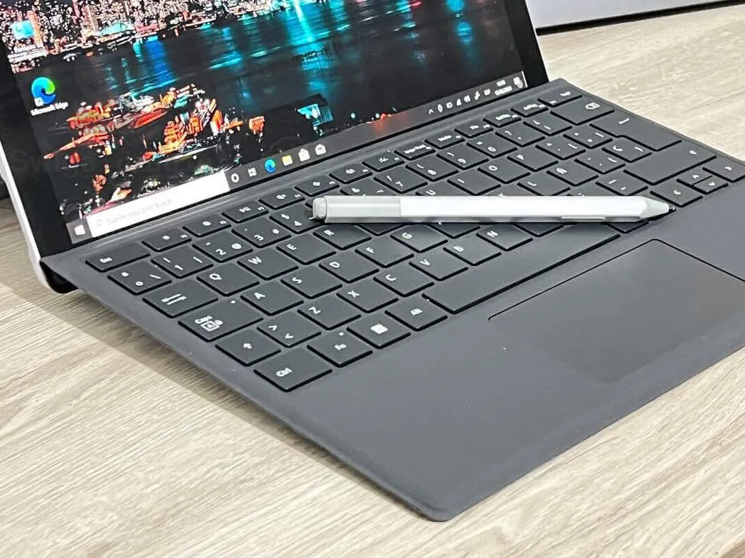 MICROSOFT SURFACE PRO