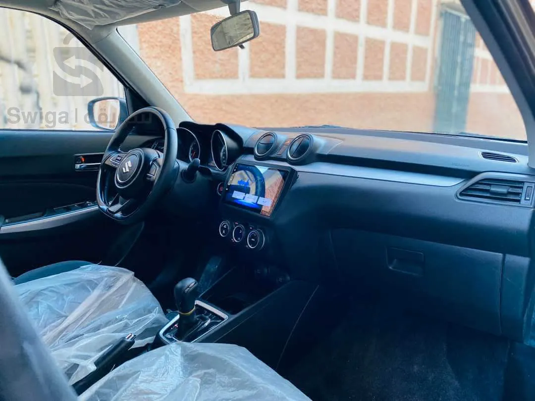 SUZUKI SWIFT         2022.          :- 12000 km :-