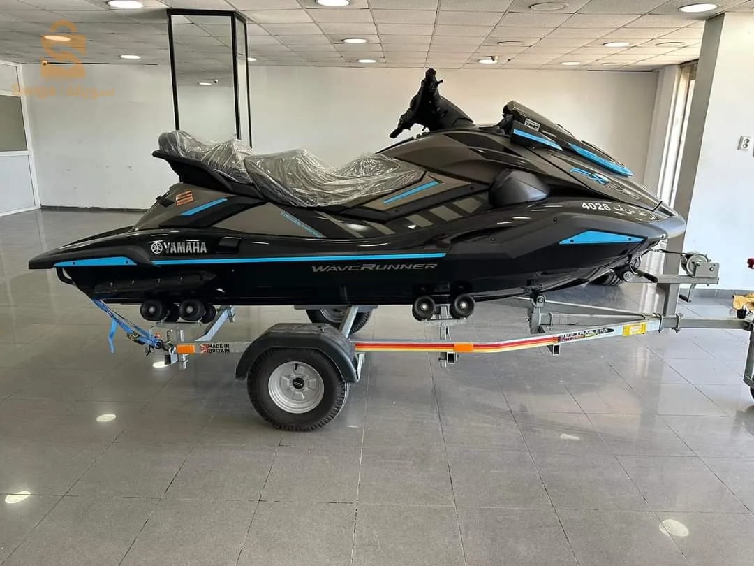 Jet ski 1800 t cruiser
