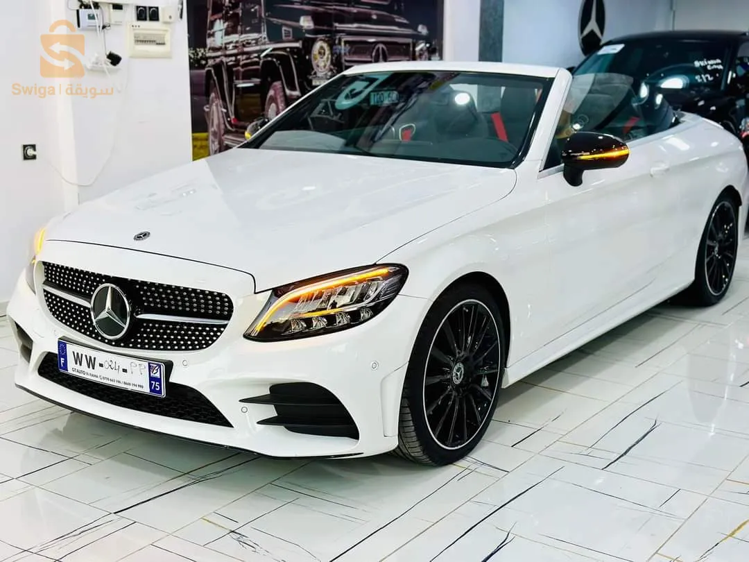 Mercedes Benz 2022