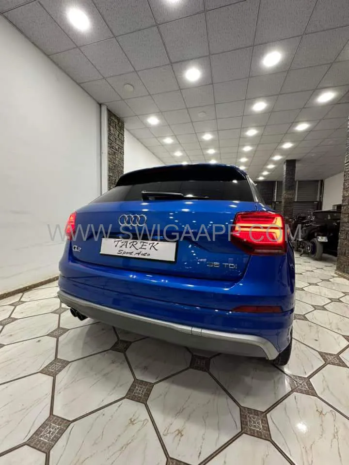 audiQ2 sline 2.0. 143ch