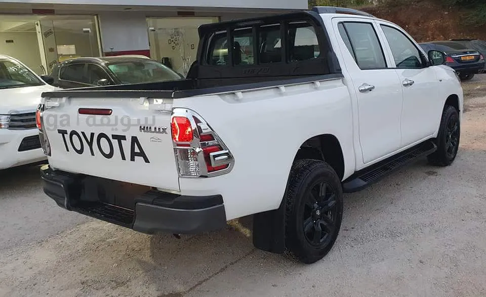 TOYOTA DOUBEL CABINE