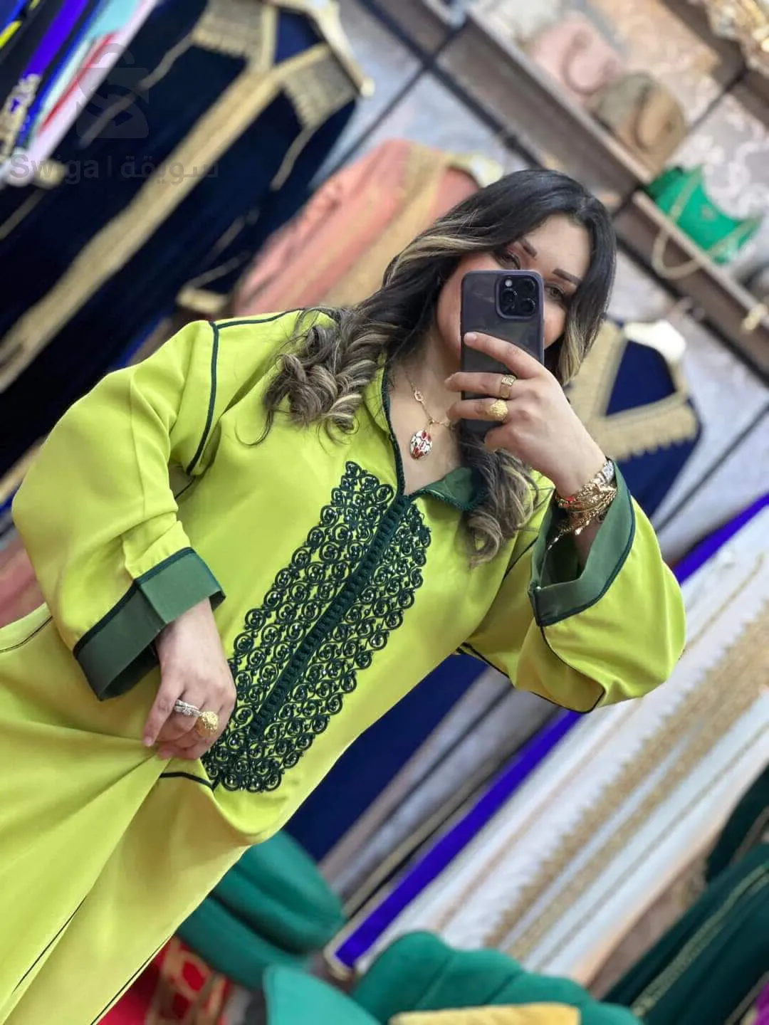 Jellaba with a light drawing