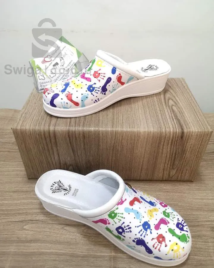 قباقيب العظام