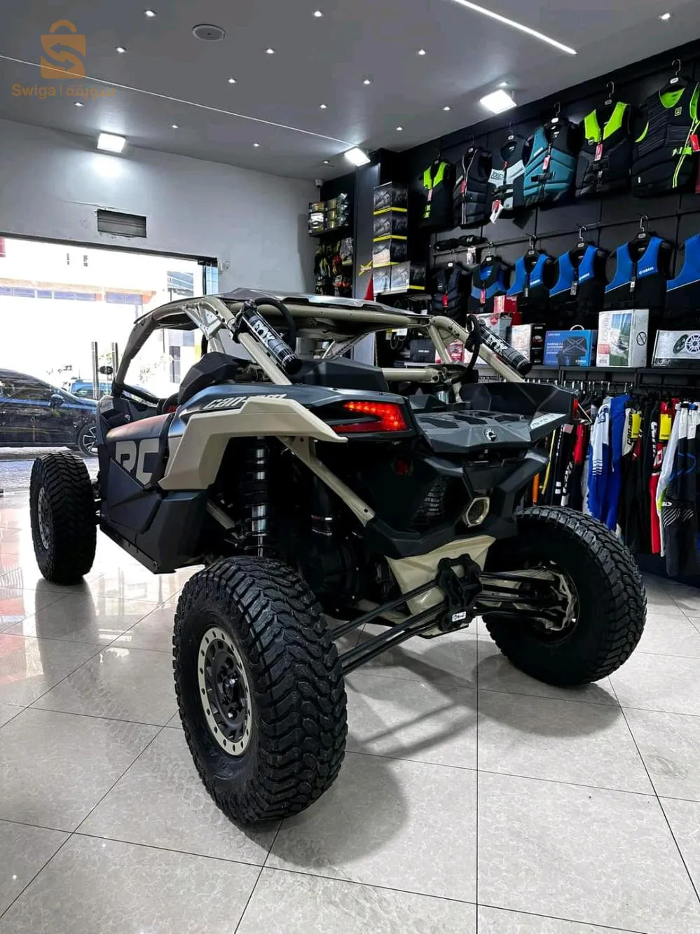 CAN-AM MAVERICK X3 XRC