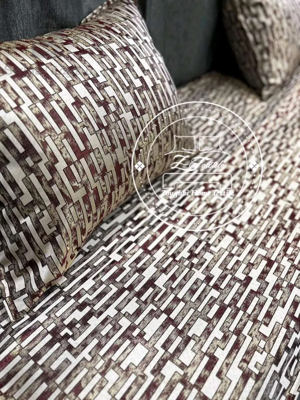 New sofa cover + 2 pillow covers