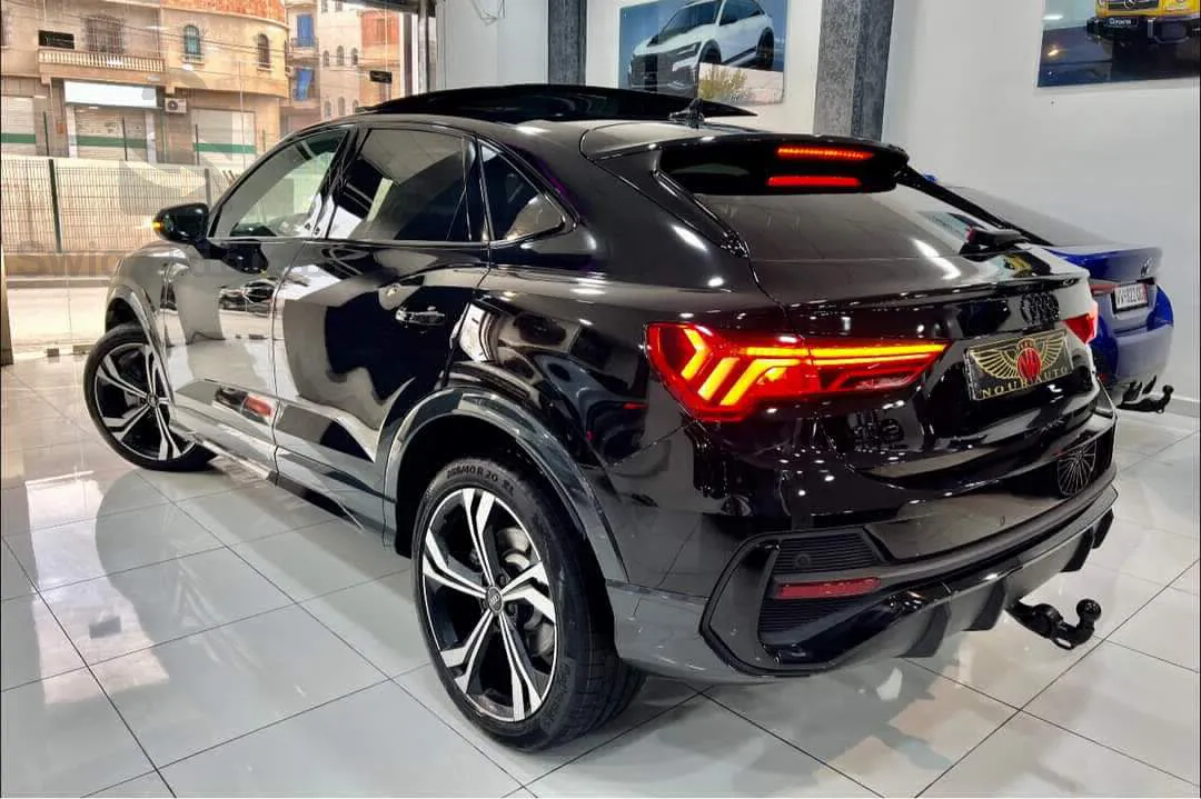 AUDI Q3 S Line