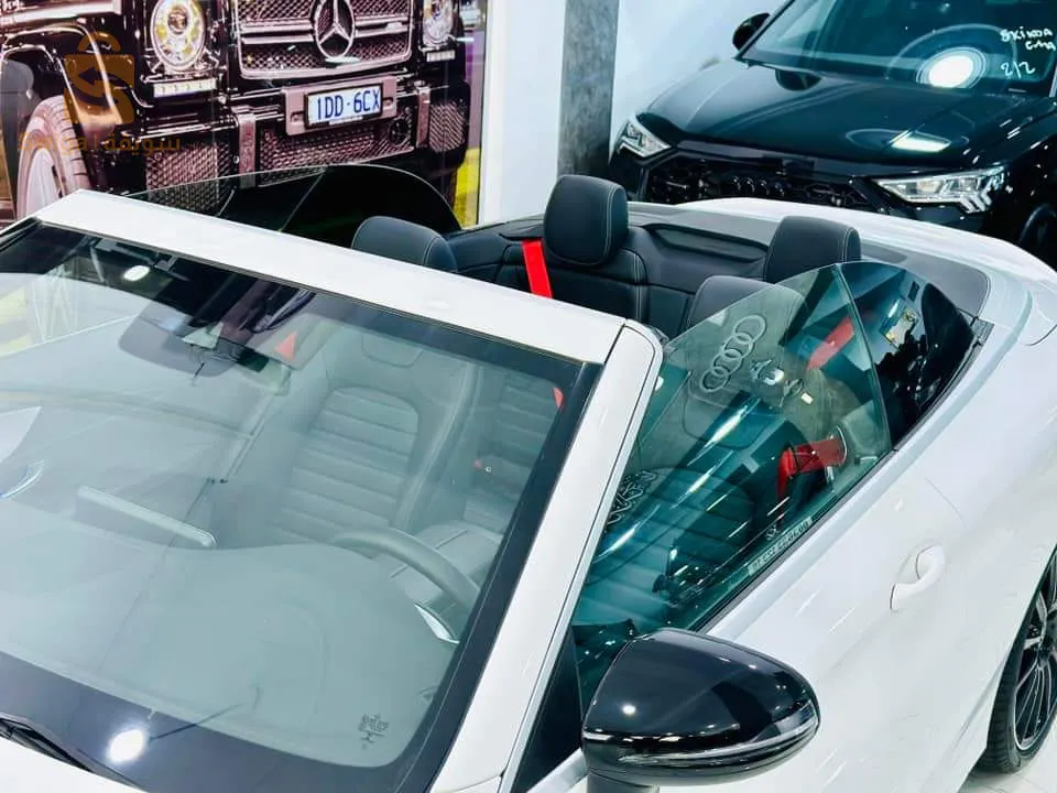 Mercedes Benz 2022