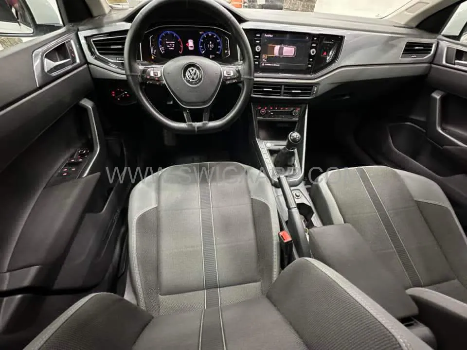 POLO CARAT ,,,ESS 1.6 MPI 90CH