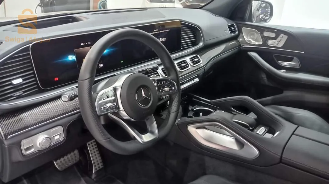 MERCEDES GLE 300 d BLACK ÉDITION
