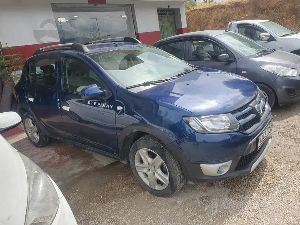 Dacia SENDERO