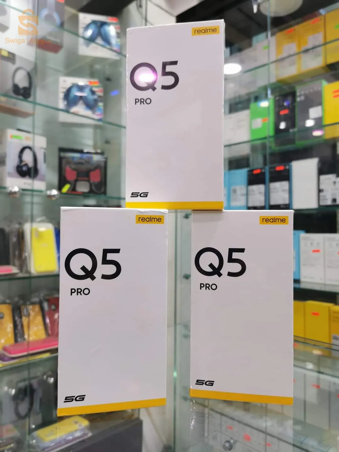 Realmi Q5 pro