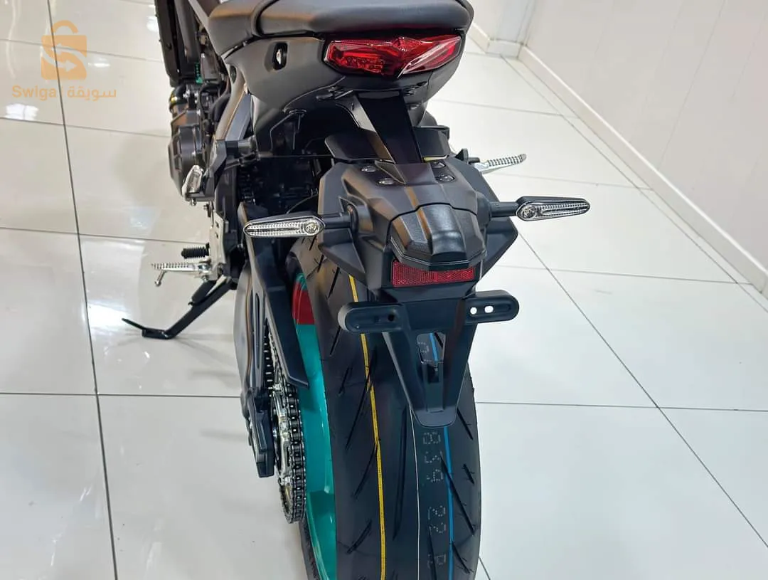 YAMAHA MT 09