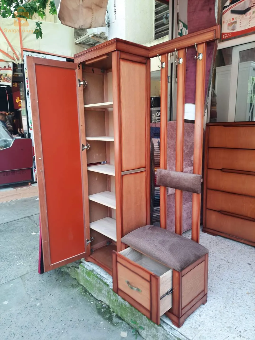 خزانة أحذية