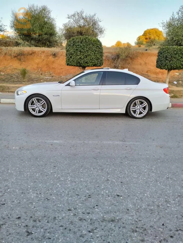 Bmw f10 2011