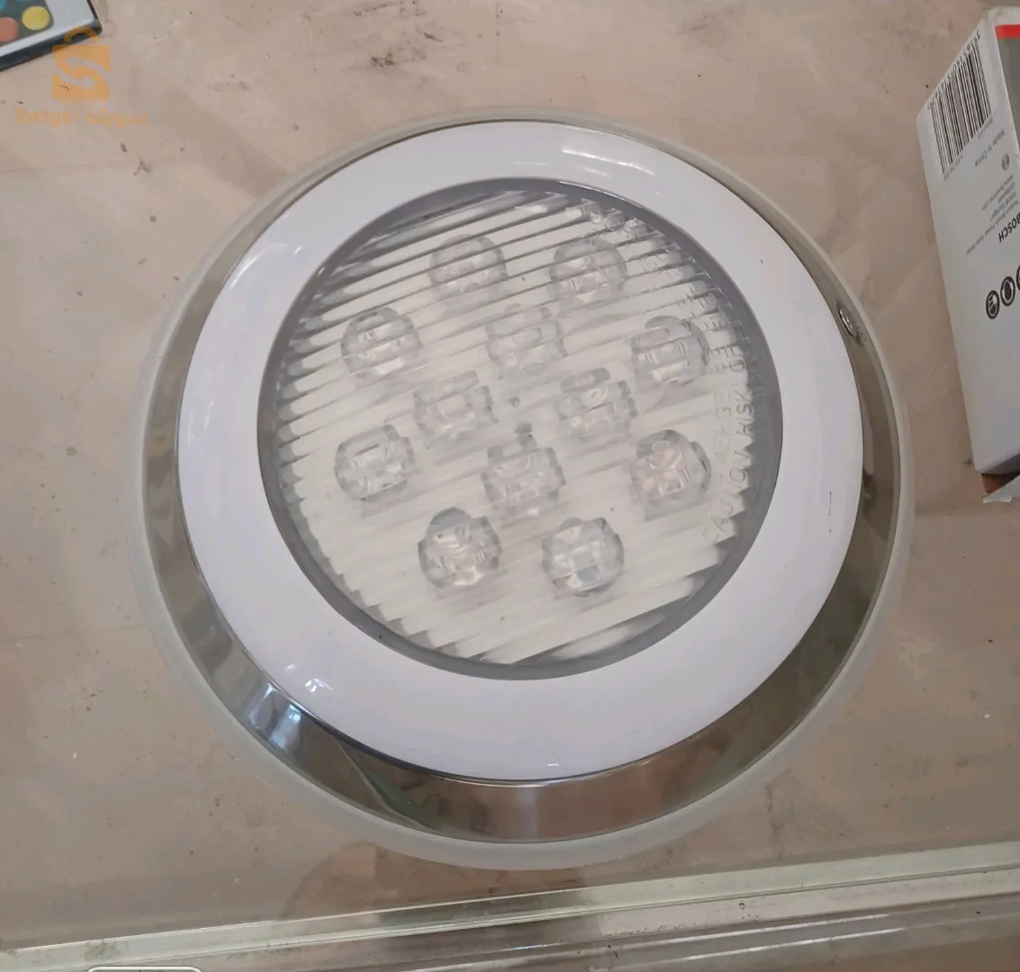 projecteur piscine