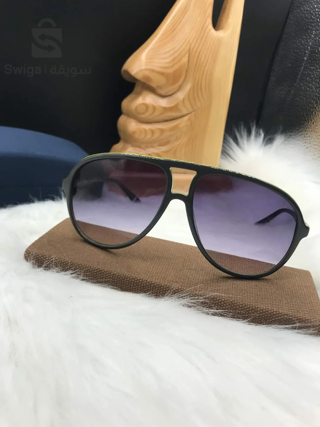 glasses