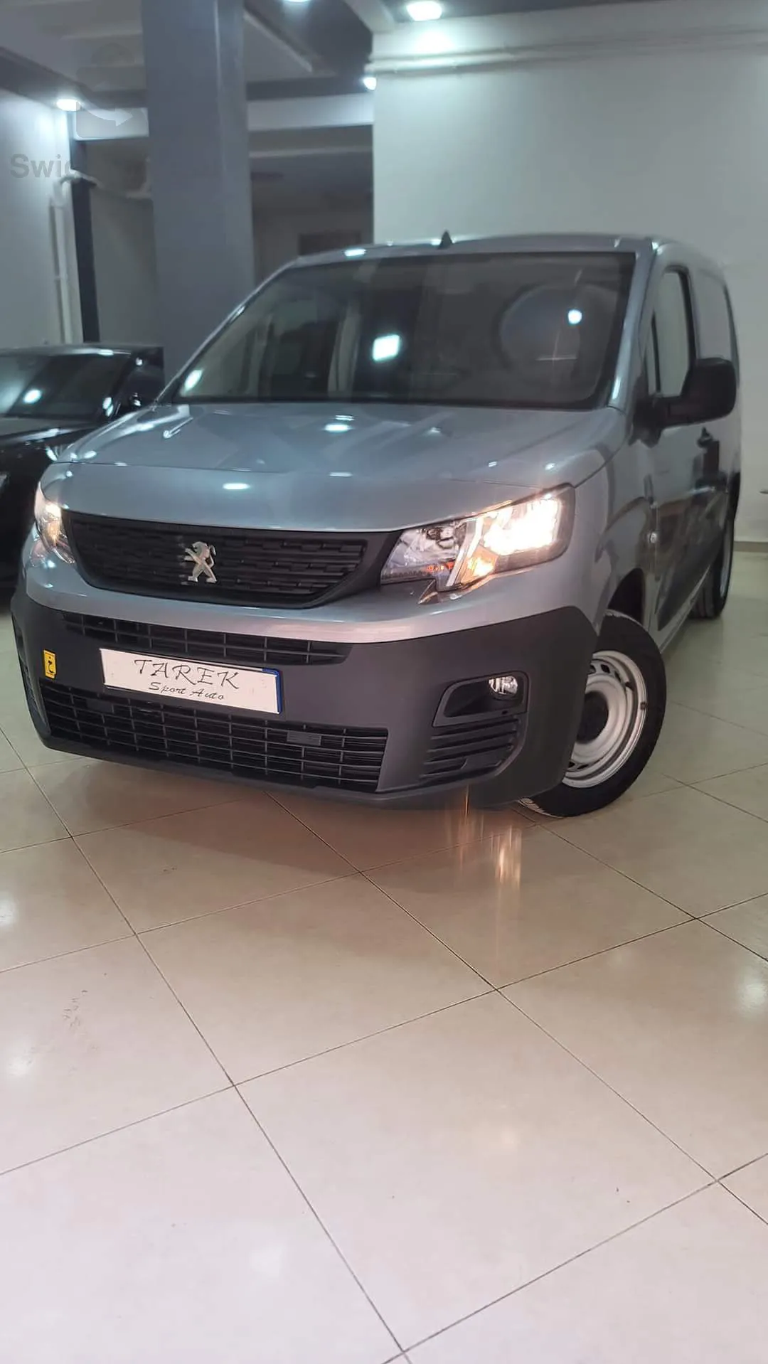 PEUGEOT K9 3 PLAS  1.6 HDI 92CH,,DÉLAI