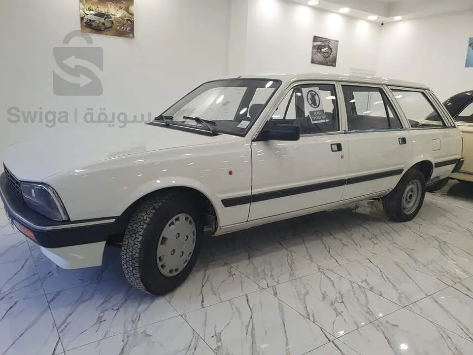 Peugeot  505