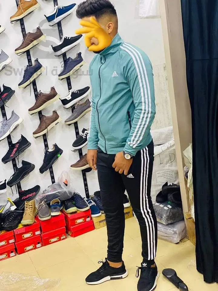 البسة رياضية