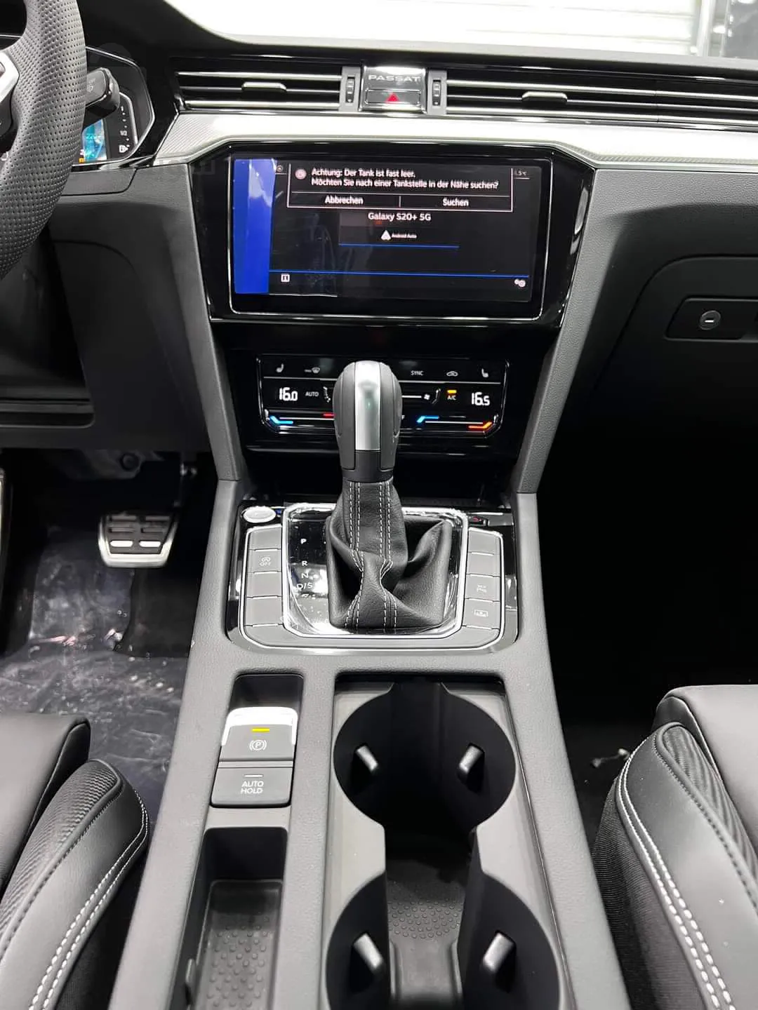 Volkswagen Passat R-line