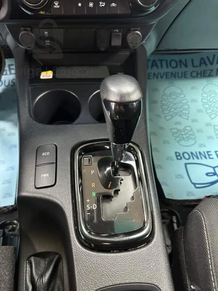 Toyota hilux adventure