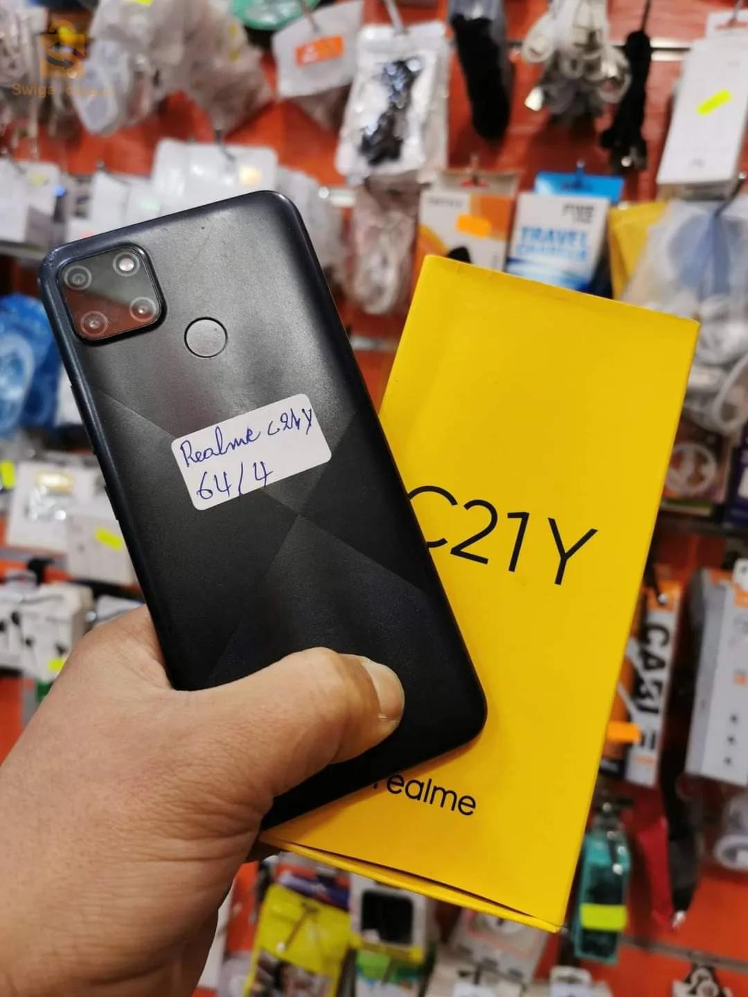 Realme c21y