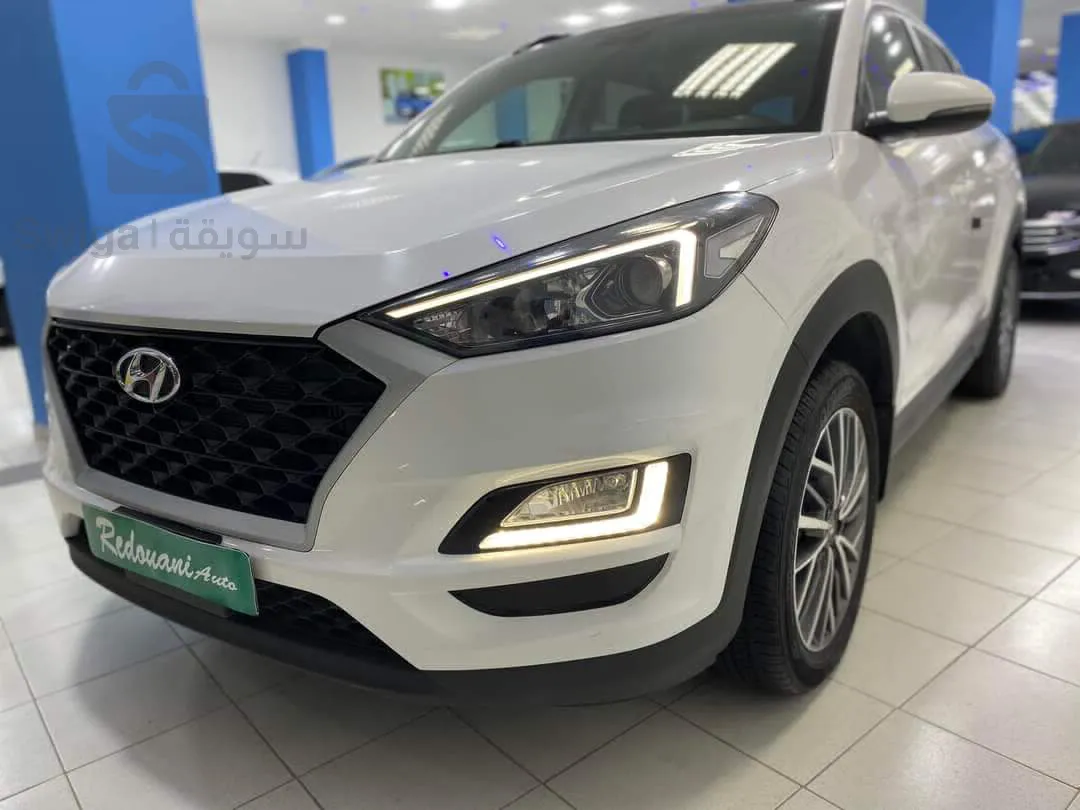 HYUNDAI TUCSON :-: 2.0 D
