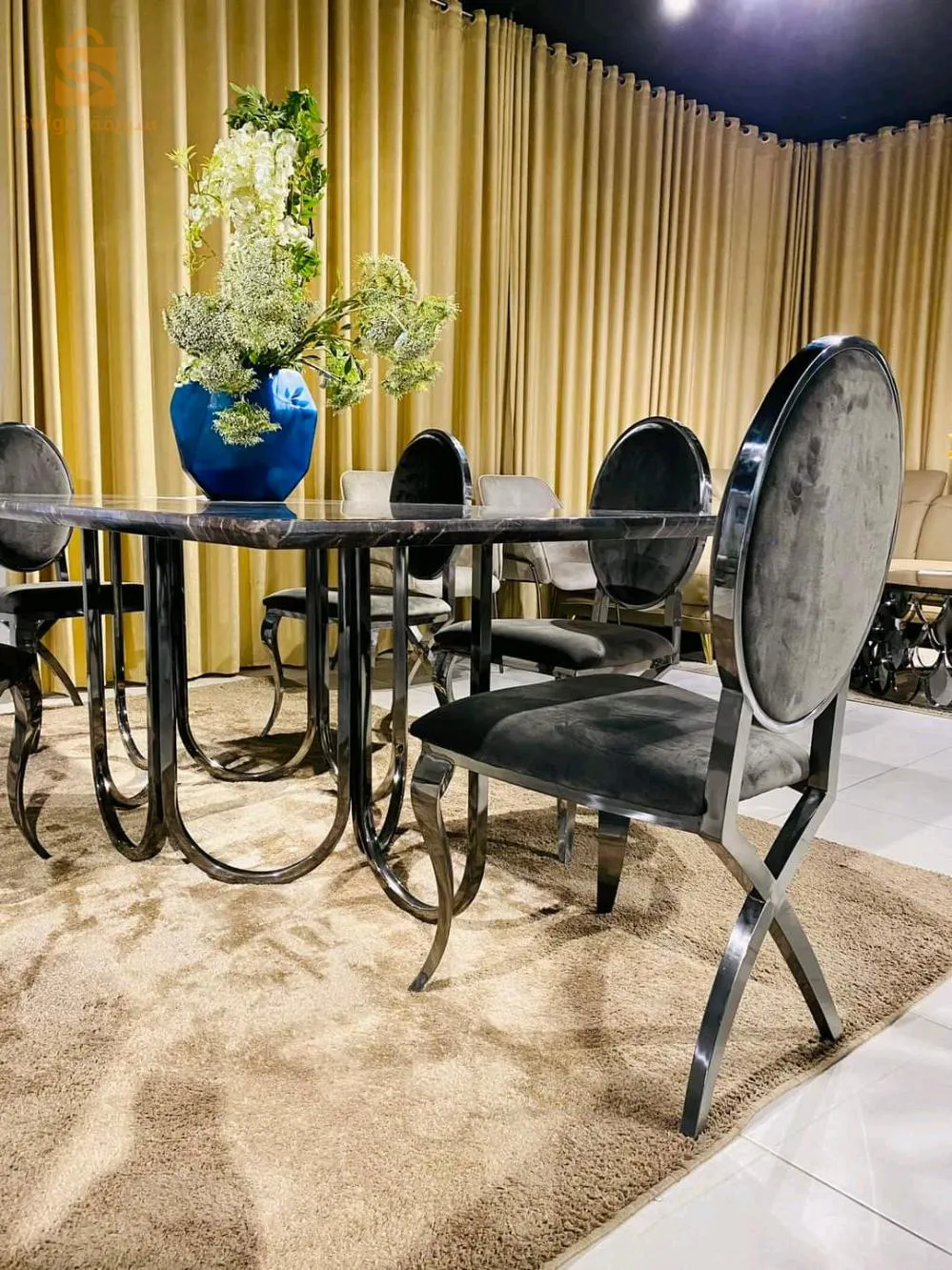 طاولات صالون