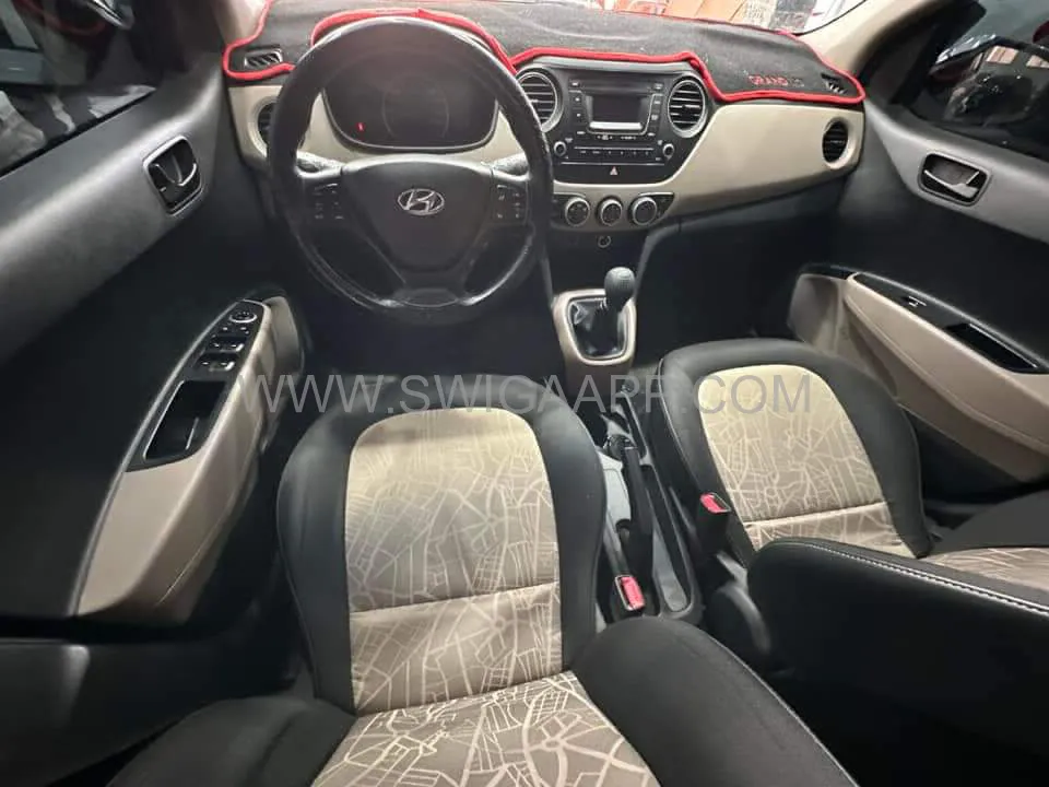 GRAND I10 ess 1.2 87ch