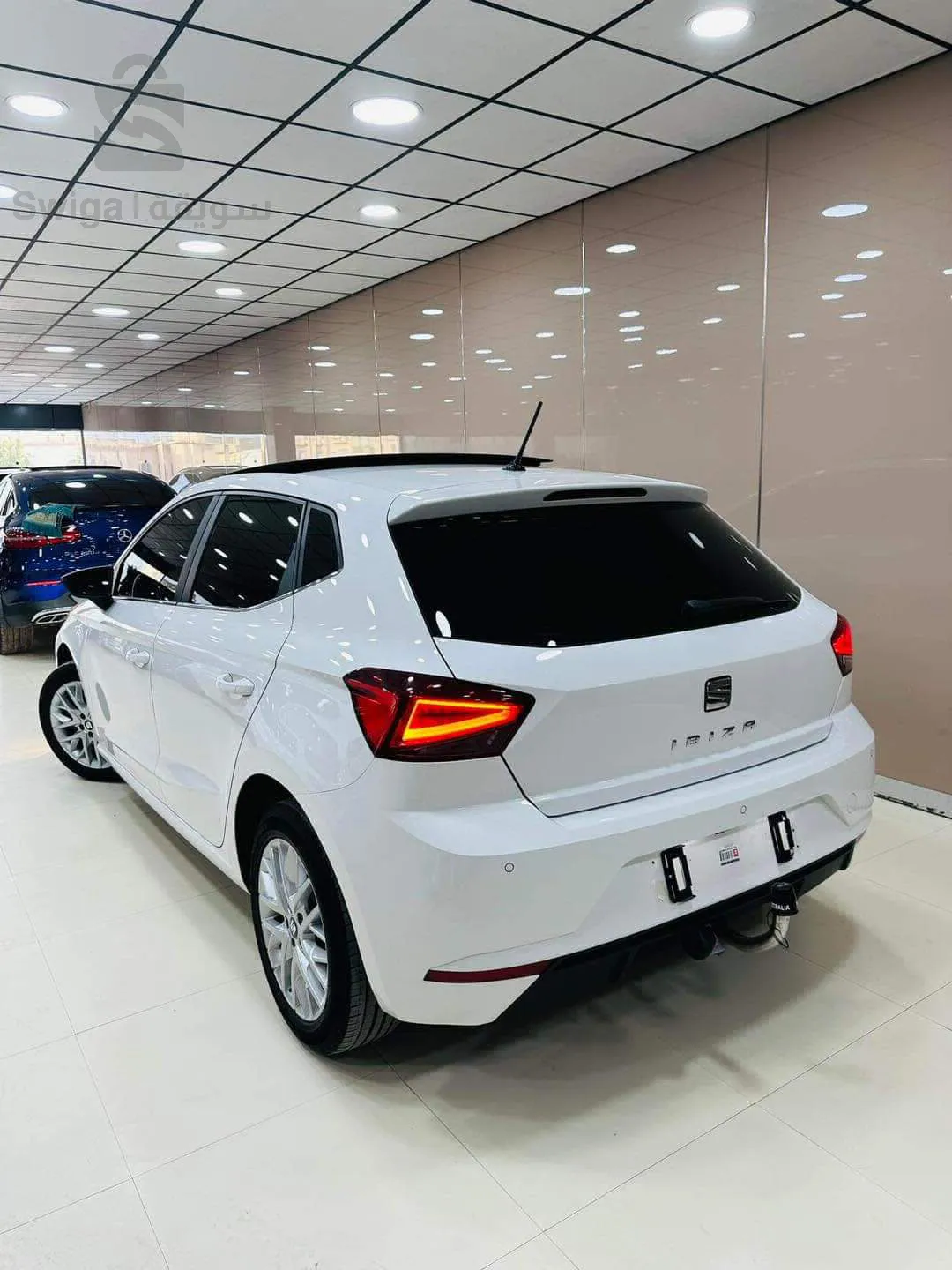 SEAT        IBIZA