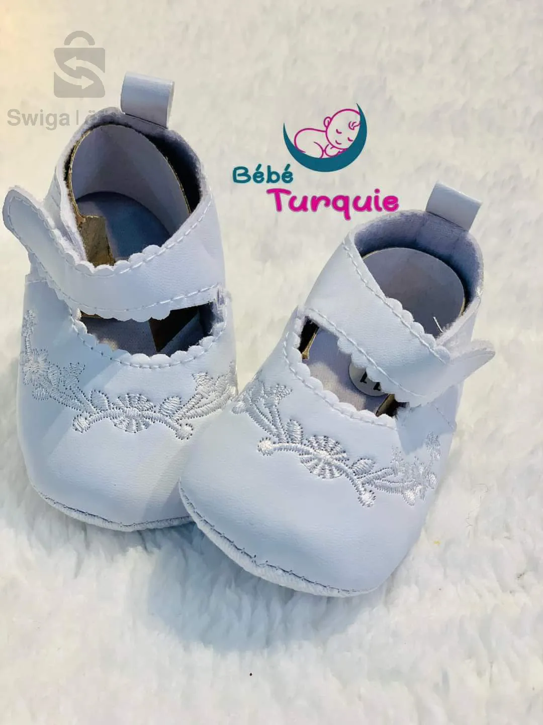 أحذية اطفال