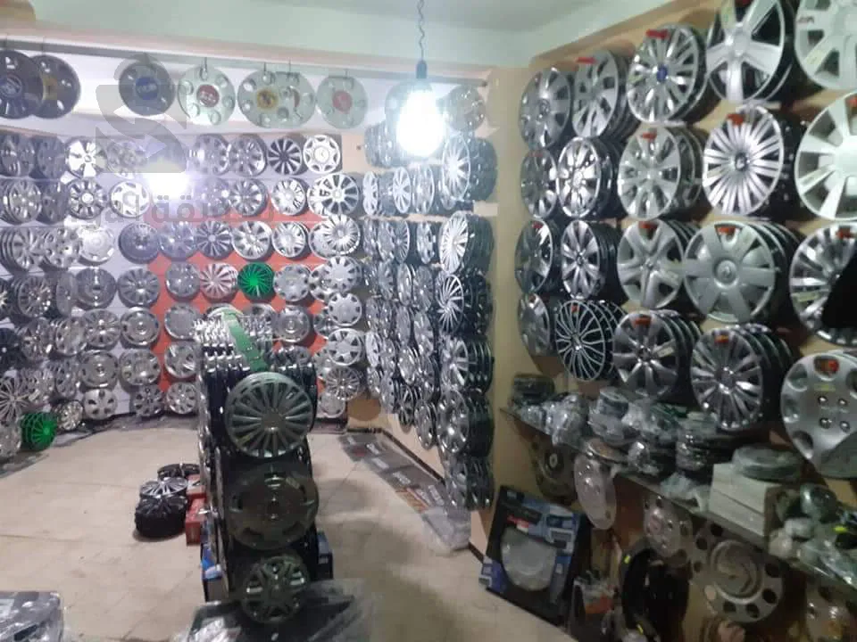 hubcap for all types of vehicles (car, light truck, heavy goods vehicle and semi-trailer)