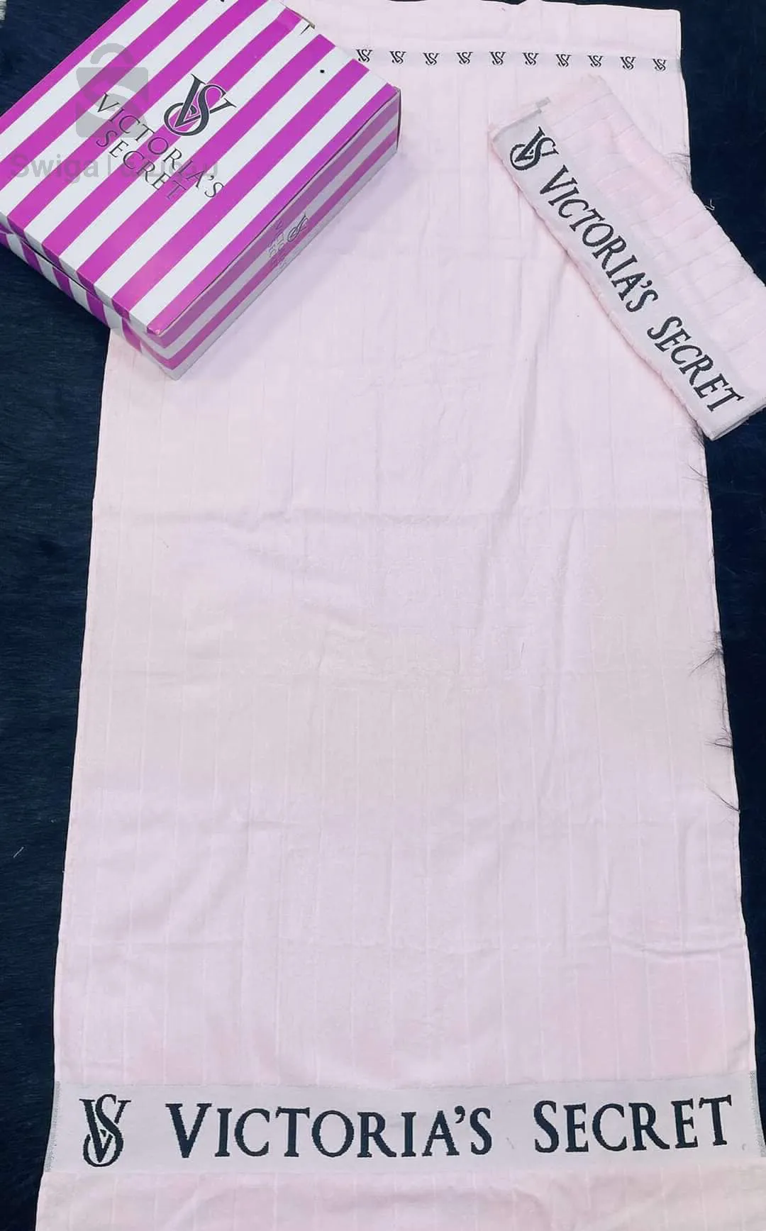 Vectoria'š secret towel pack