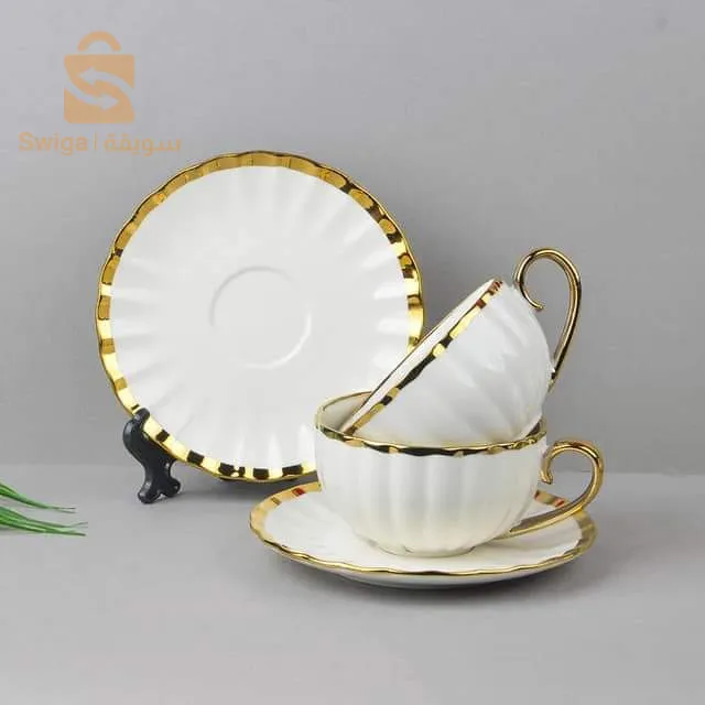 Une tasse de café et de lait