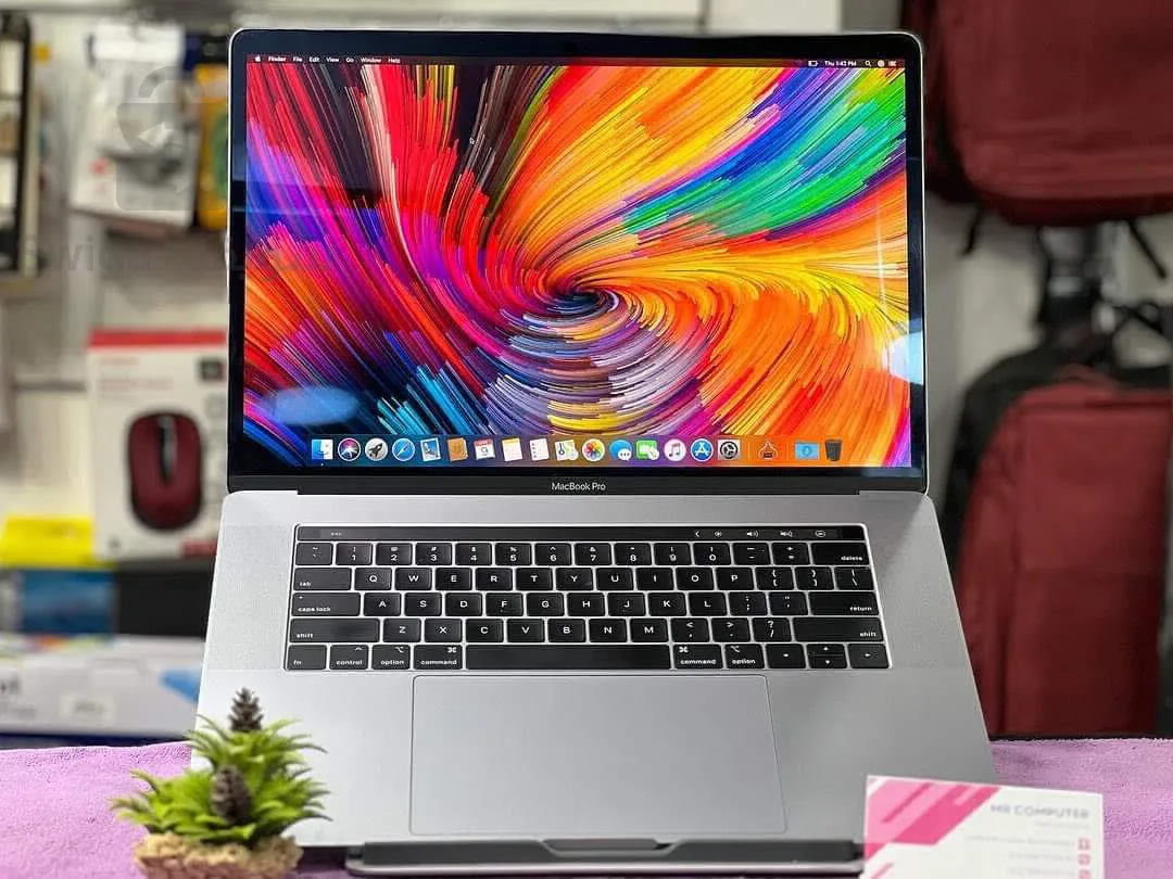 MACBOOK PRO 2019