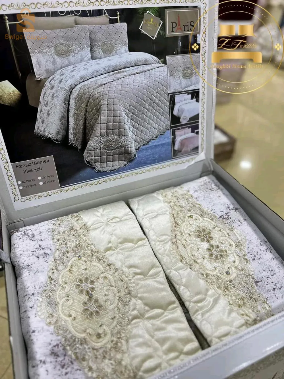 Coveroli + 4 oreillers + Guti