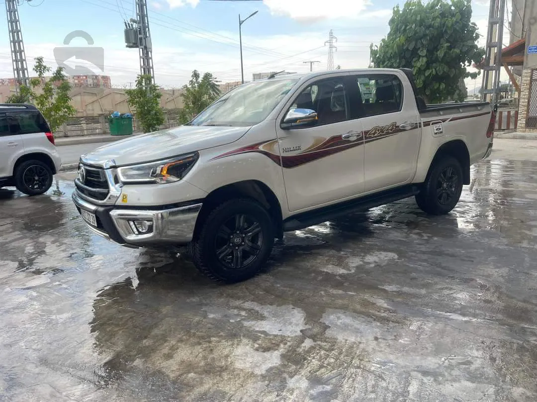 toyota hilux