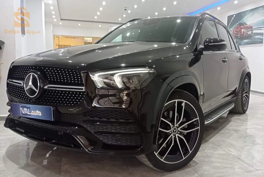 MERCEDES GLE 300 d BLACK ÉDITION