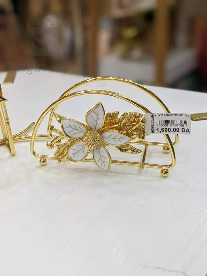 حامل المناديل الورقية