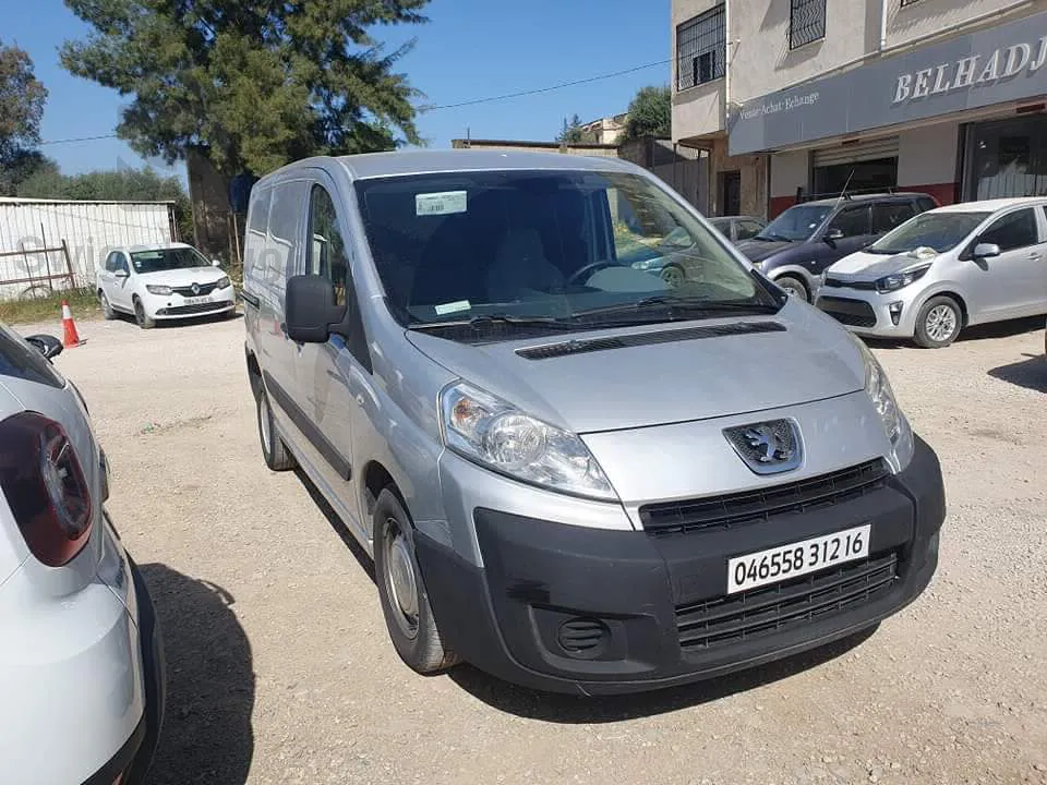 PEUGEOT EXPERT