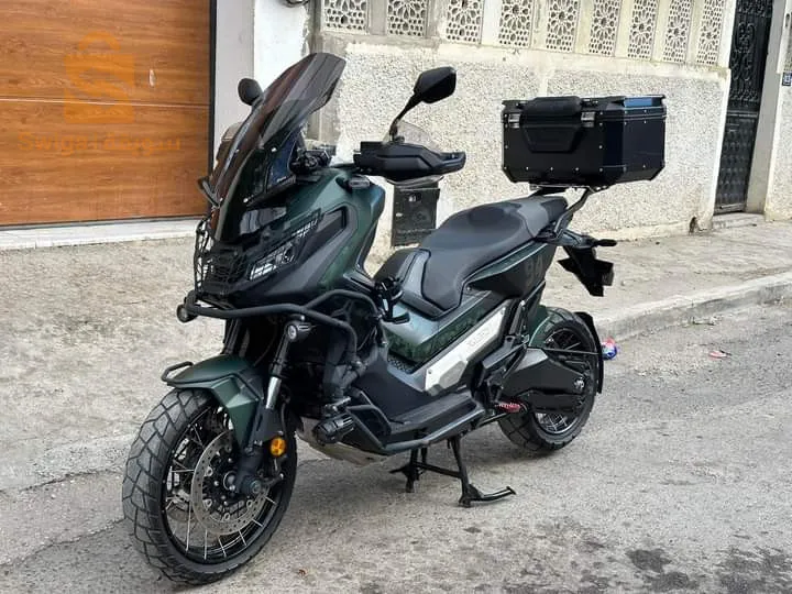 HONDA XADV